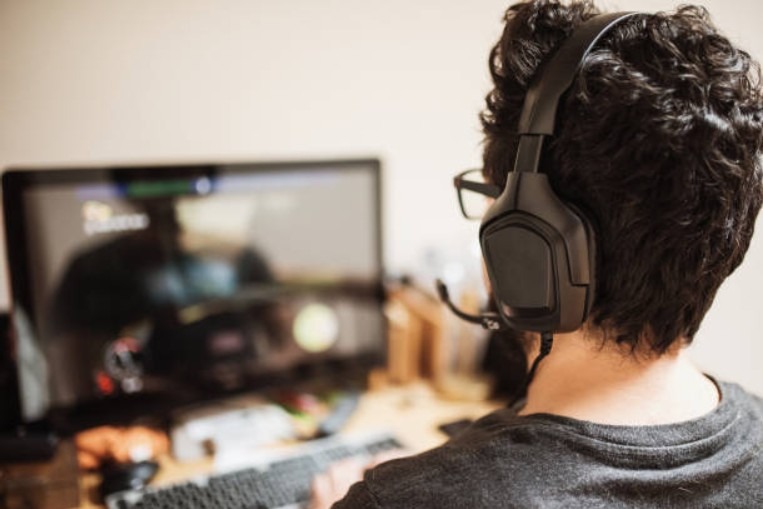 Different Ways Gamers Are Making Money From Online Play