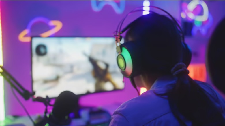 Online Games and Community Building